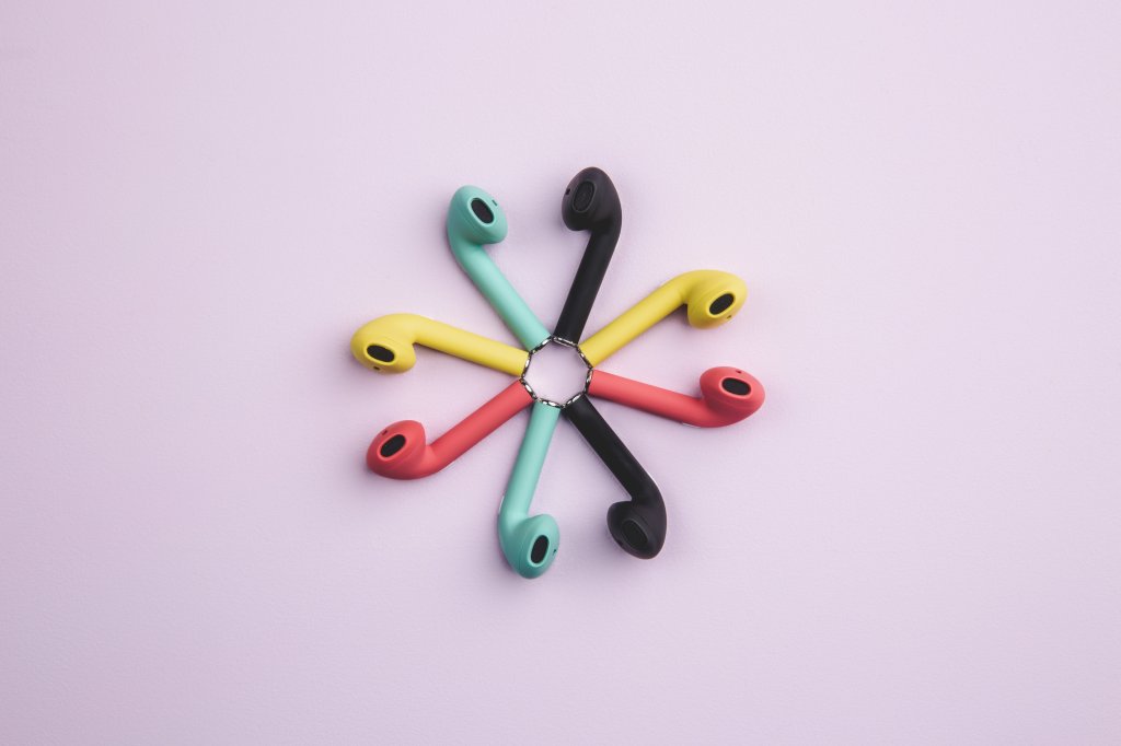 5 Best AirPod&nbsp;Alternatives